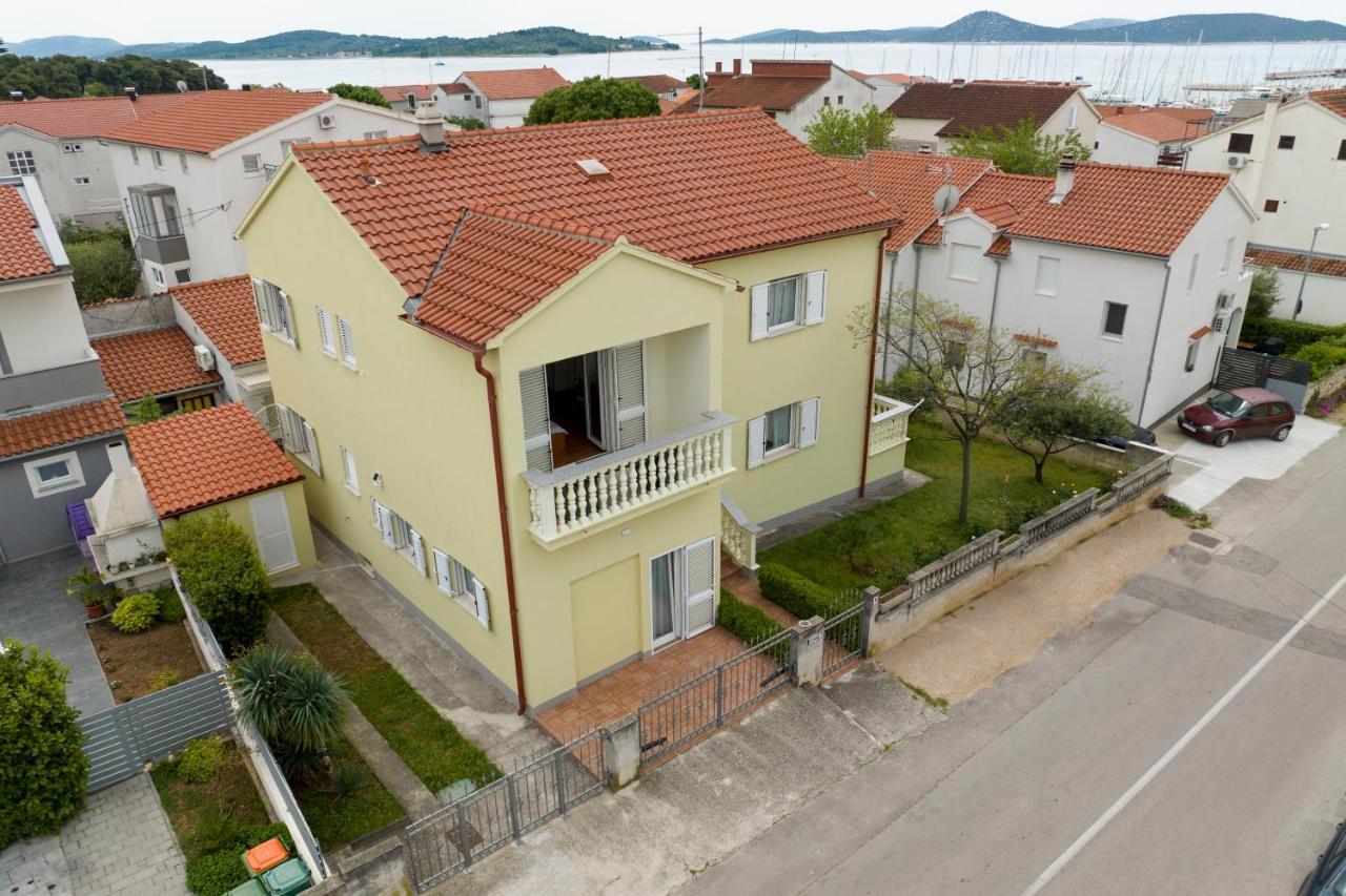 Apartments4You Vodice Luaran gambar