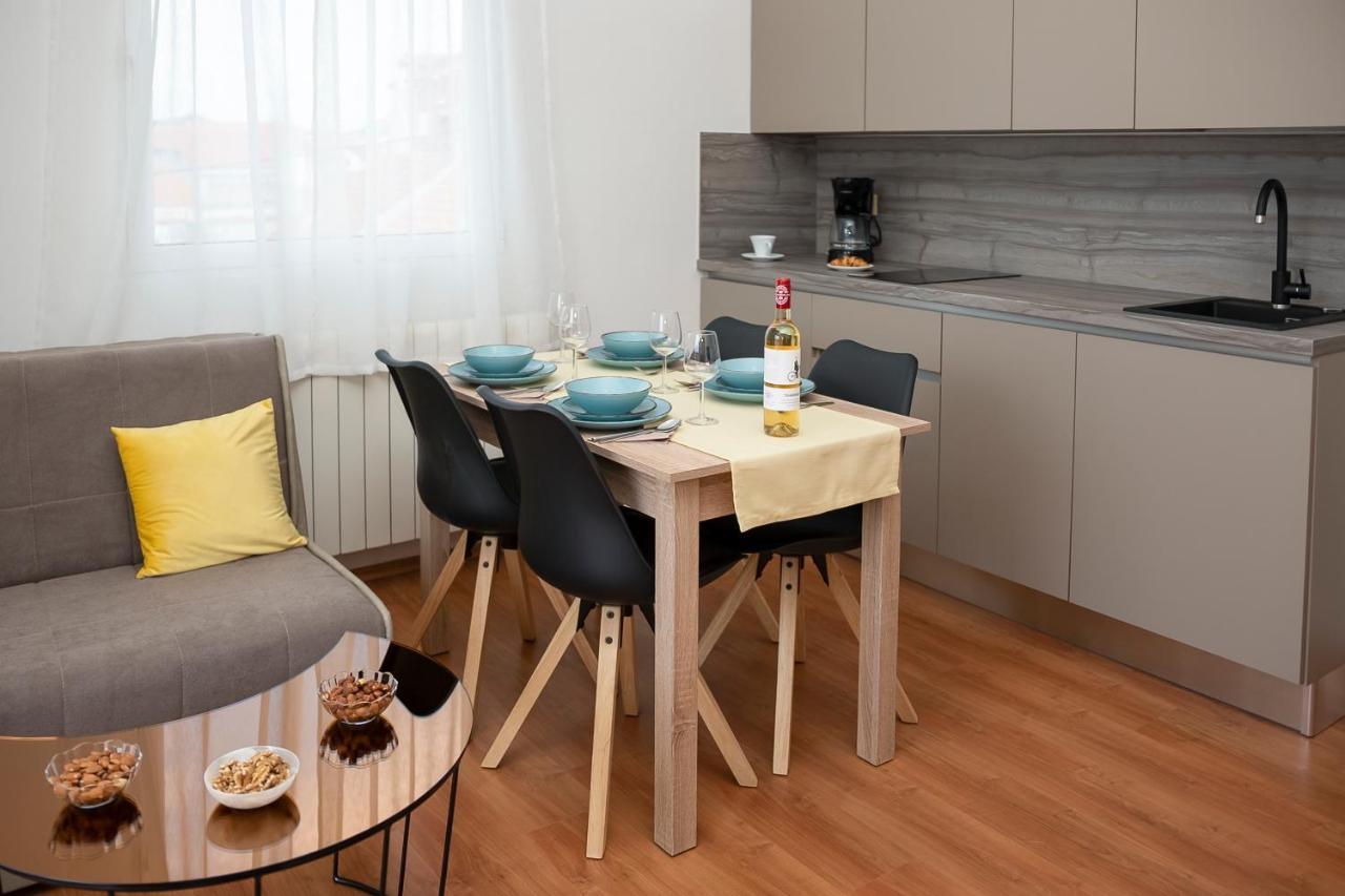 Apartments4You Vodice Luaran gambar
