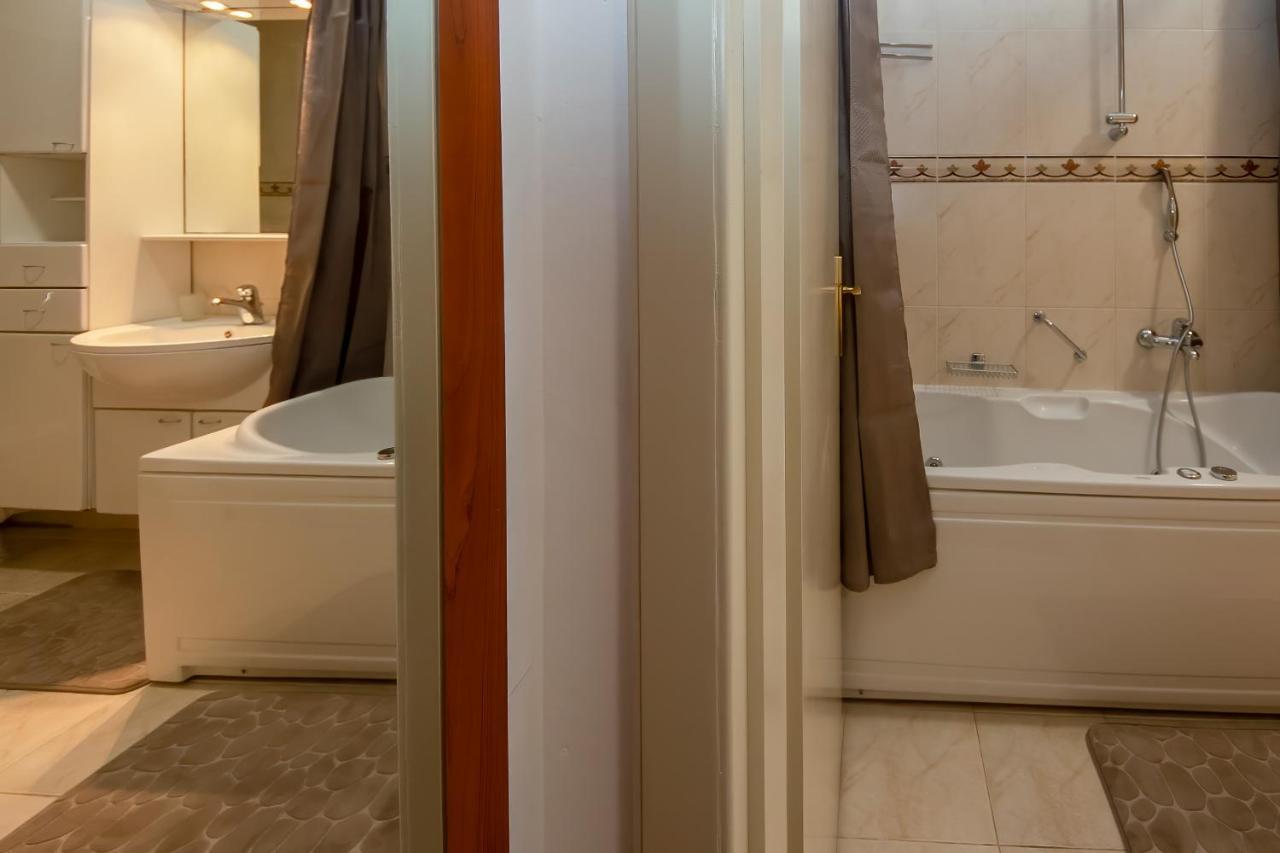 Apartments4You Vodice Luaran gambar
