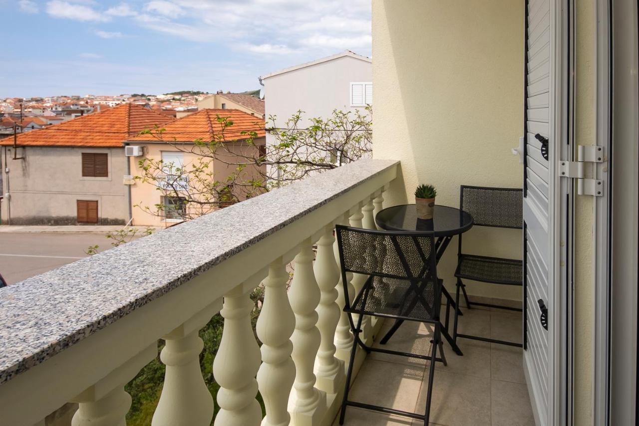 Apartments4You Vodice Luaran gambar