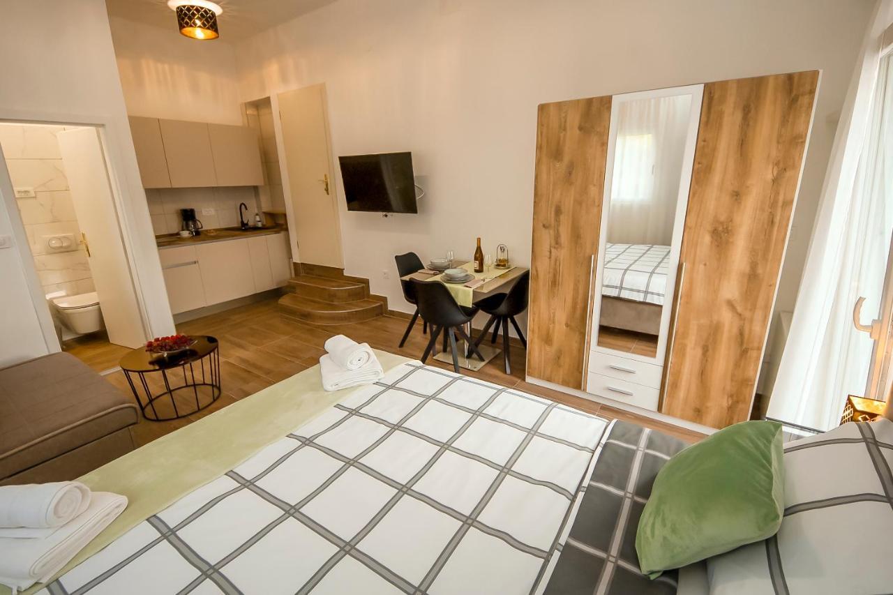 Apartments4You Vodice Luaran gambar