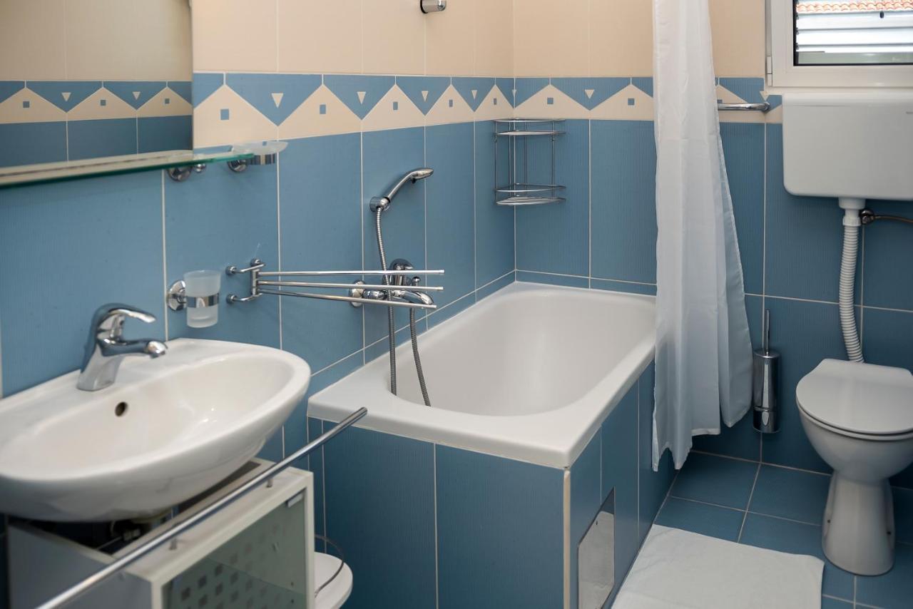 Apartments4You Vodice Luaran gambar