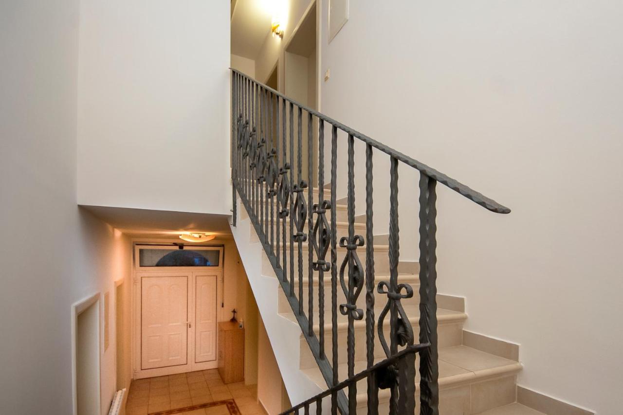 Apartments4You Vodice Luaran gambar