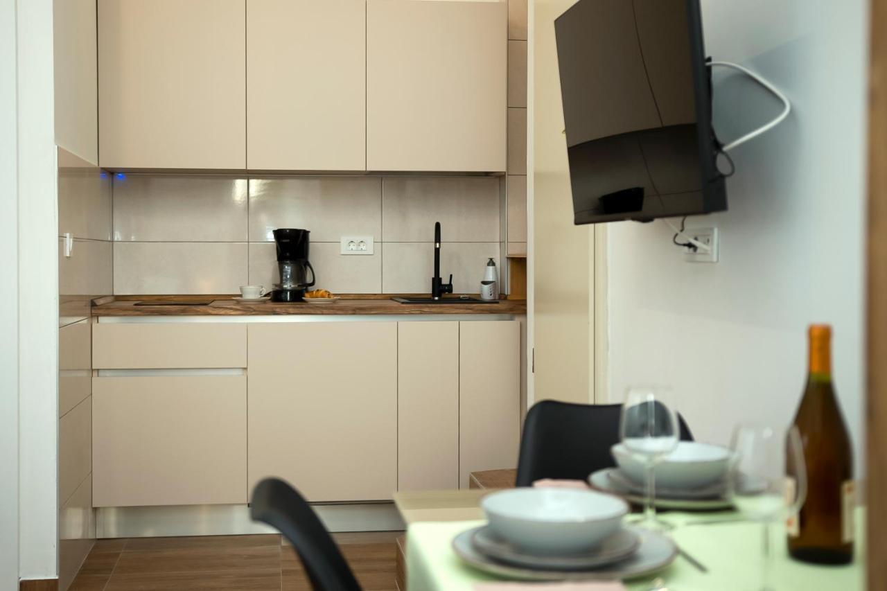 Apartments4You Vodice Luaran gambar